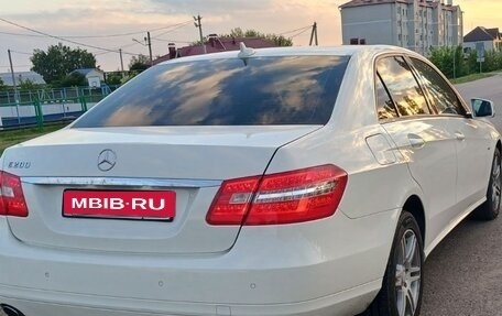 Mercedes-Benz E-Класс, 2012 год, 1 430 000 рублей, 6 фотография