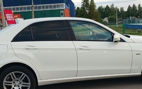 Mercedes-Benz E-Класс, 2012 год, 1 430 000 рублей, 7 фотография