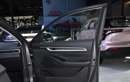 Geely Emgrand, 2025 год, 1 820 000 рублей, 11 фотография