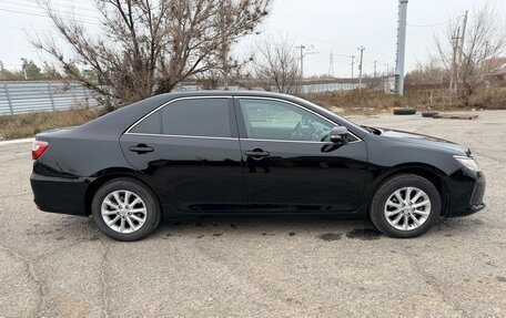 Toyota Camry, 2015 год, 2 100 000 рублей, 4 фотография