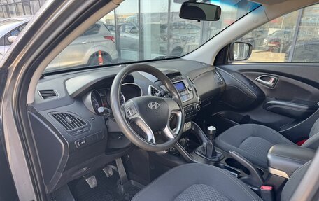 Hyundai ix35 I рестайлинг, 2011 год, 1 275 000 рублей, 10 фотография