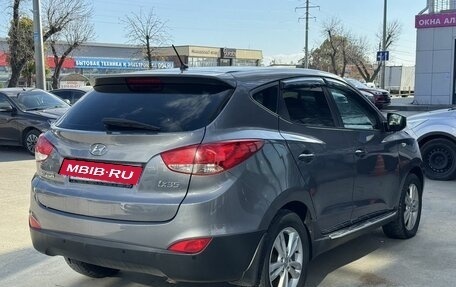 Hyundai ix35 I рестайлинг, 2011 год, 1 275 000 рублей, 4 фотография