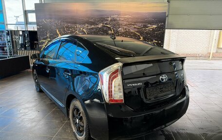 Toyota Prius, 2012 год, 1 235 000 рублей, 6 фотография