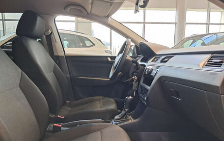 Skoda Rapid I, 2018 год, 1 444 000 рублей, 11 фотография