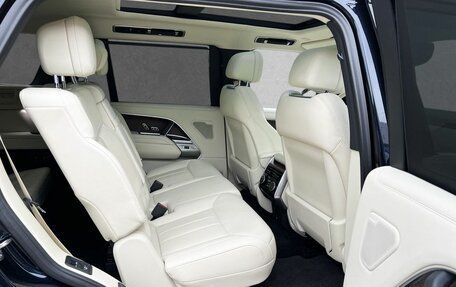 Land Rover Range Rover IV рестайлинг, 2025 год, 31 800 000 рублей, 10 фотография