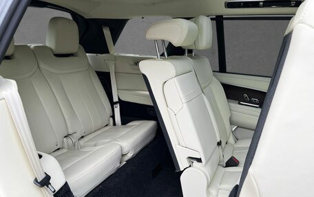 Land Rover Range Rover IV рестайлинг, 2025 год, 31 800 000 рублей, 9 фотография