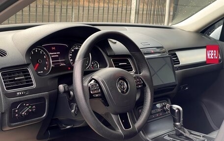 Volkswagen Touareg III, 2014 год, 2 119 000 рублей, 8 фотография