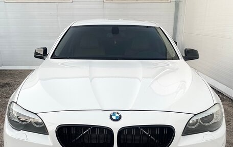 BMW 5 серия, 2011 год, 2 200 000 рублей, 2 фотография