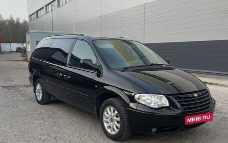 Chrysler Voyager IV, 2004 год, 800 000 рублей, 3 фотография