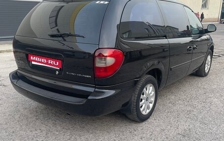 Chrysler Voyager IV, 2004 год, 800 000 рублей, 5 фотография