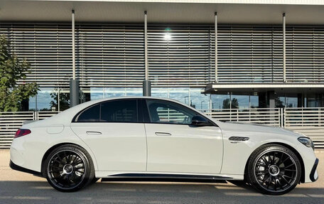 Mercedes-Benz E-Класс AMG, 2025 год, 17 580 000 рублей, 3 фотография