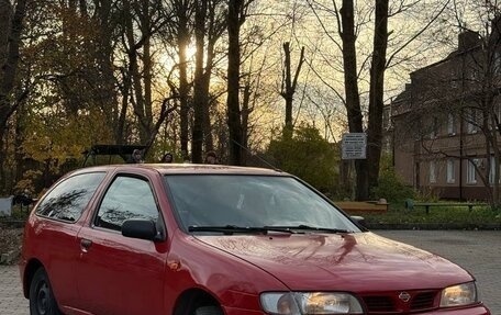 Nissan Almera, 1996 год, 105 000 рублей, 2 фотография