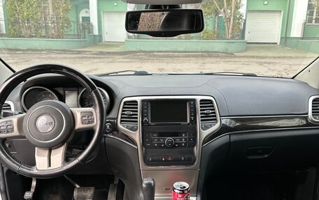 Jeep Grand Cherokee, 2012 год, 1 500 000 рублей, 11 фотография