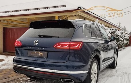 Volkswagen Touareg III, 2018 год, 4 690 000 рублей, 2 фотография