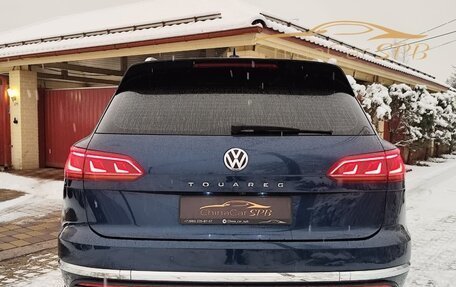 Volkswagen Touareg III, 2018 год, 4 690 000 рублей, 8 фотография