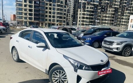 KIA Rio IV, 2021 год, 1 800 000 рублей, 6 фотография