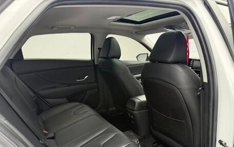 Hyundai Elantra, 2021 год, 1 220 000 рублей, 14 фотография