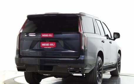 Cadillac Escalade V, 2024 год, 17 631 404 рублей, 8 фотография