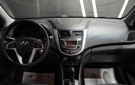 Hyundai Solaris II рестайлинг, 2016 год, 1 550 000 рублей, 9 фотография