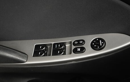 Hyundai Solaris II рестайлинг, 2016 год, 1 550 000 рублей, 20 фотография