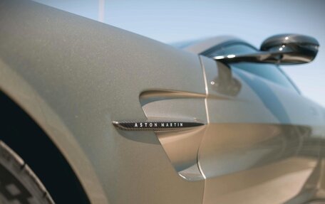 Aston Martin V8 Vantage IV, 2025 год, 39 700 000 рублей, 10 фотография