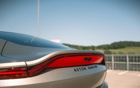 Aston Martin V8 Vantage IV, 2025 год, 39 700 000 рублей, 16 фотография