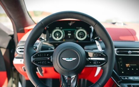 Aston Martin V8 Vantage IV, 2025 год, 39 700 000 рублей, 17 фотография