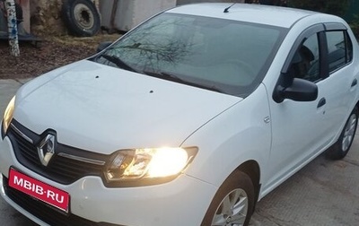 Renault Logan II, 2017 год, 950 000 рублей, 1 фотография