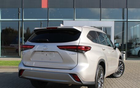 Toyota Highlander, 2025 год, 6 220 000 рублей, 5 фотография