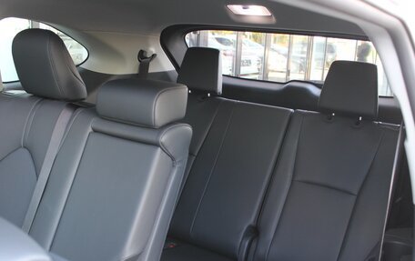 Toyota Highlander, 2025 год, 6 220 000 рублей, 38 фотография