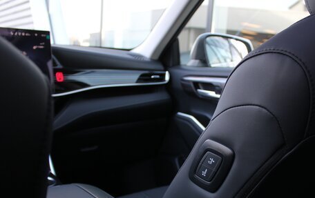 Toyota Highlander, 2025 год, 6 220 000 рублей, 36 фотография