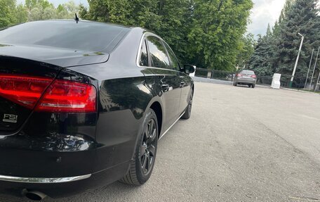 Audi A8, 2011 год, 1 800 000 рублей, 13 фотография