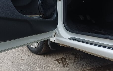 Renault Logan II, 2017 год, 950 000 рублей, 12 фотография