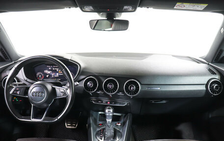 Audi TT, 2016 год, 3 200 000 рублей, 12 фотография