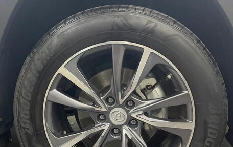 Toyota RAV4, 2021 год, 3 900 000 рублей, 7 фотография