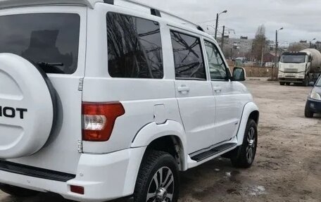 ЛуАЗ Patriot, 2015 год, 850 000 рублей, 5 фотография