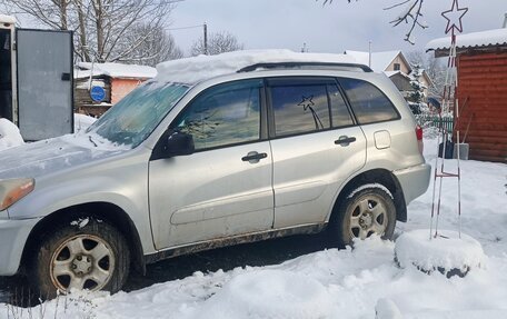 Toyota RAV4, 2002 год, 550 000 рублей, 3 фотография