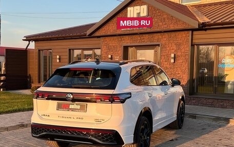 Volkswagen Tiguan, 2025 год, 5 300 000 рублей, 4 фотография