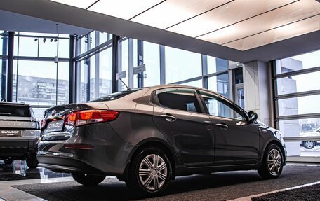 KIA Rio III рестайлинг, 2015 год, 1 000 000 рублей, 2 фотография