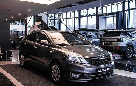 KIA Rio III рестайлинг, 2015 год, 1 000 000 рублей, 5 фотография