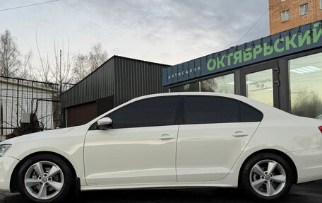 Volkswagen Jetta VI, 2013 год, 849 000 рублей, 6 фотография