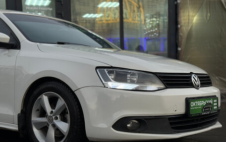 Volkswagen Jetta VI, 2013 год, 849 000 рублей, 12 фотография
