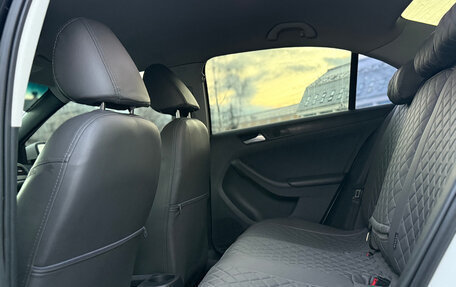 Volkswagen Jetta VI, 2013 год, 849 000 рублей, 35 фотография