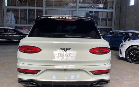 Bentley Bentayga I, 2025 год, 44 900 000 рублей, 2 фотография