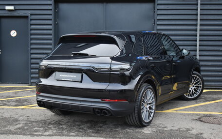 Porsche Cayenne III, 2021 год, 10 900 000 рублей, 7 фотография