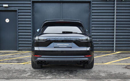 Porsche Cayenne III, 2021 год, 10 900 000 рублей, 8 фотография