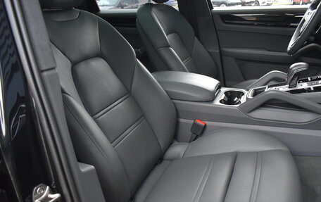 Porsche Cayenne III, 2021 год, 10 900 000 рублей, 30 фотография