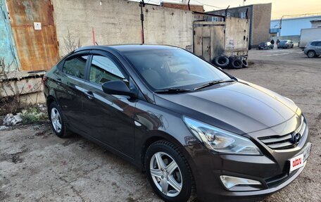 Hyundai Solaris II рестайлинг, 2016 год, 1 000 000 рублей, 2 фотография