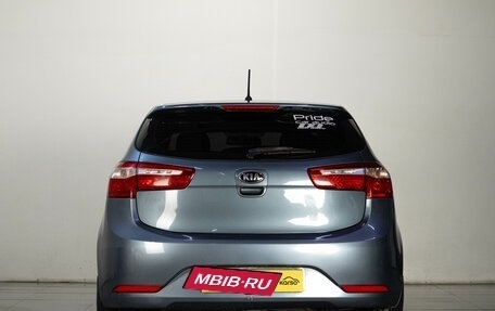 KIA Rio III рестайлинг, 2015 год, 1 099 000 рублей, 6 фотография