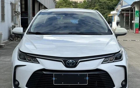 Toyota Corolla, 2022 год, 1 580 000 рублей, 2 фотография